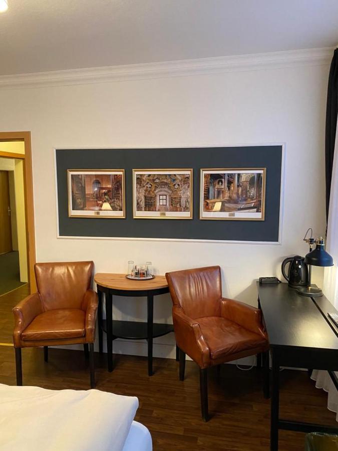Hotel Niedersachsen Квакенбрюк Экстерьер фото
